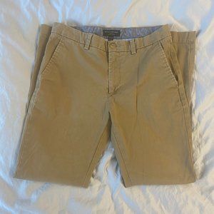 Banana Republic Chino Khaki 30 x 30